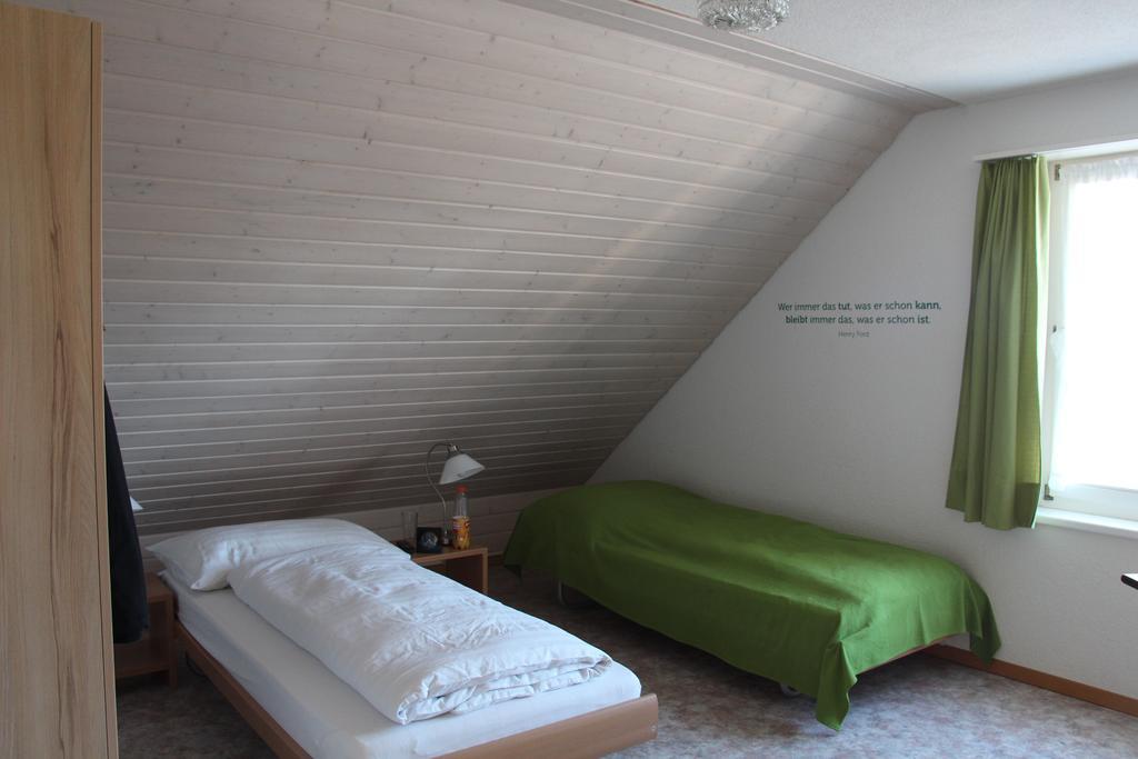 Hotel Wirtshaus Rutihof Gränichen Zimmer foto